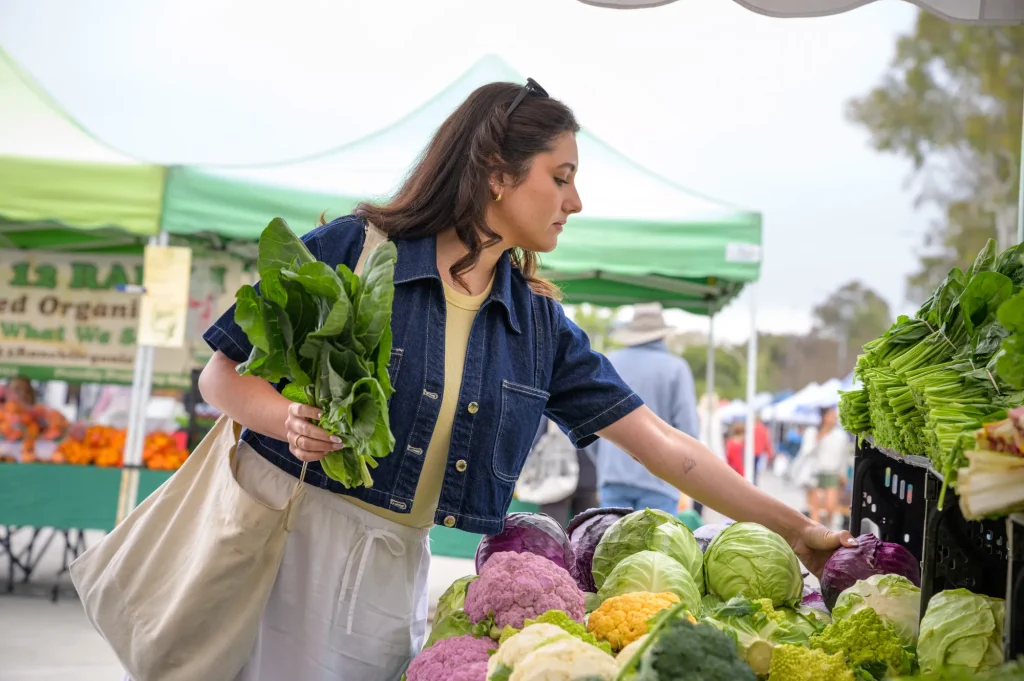 250506 Gable House Farmers Mrkt 110