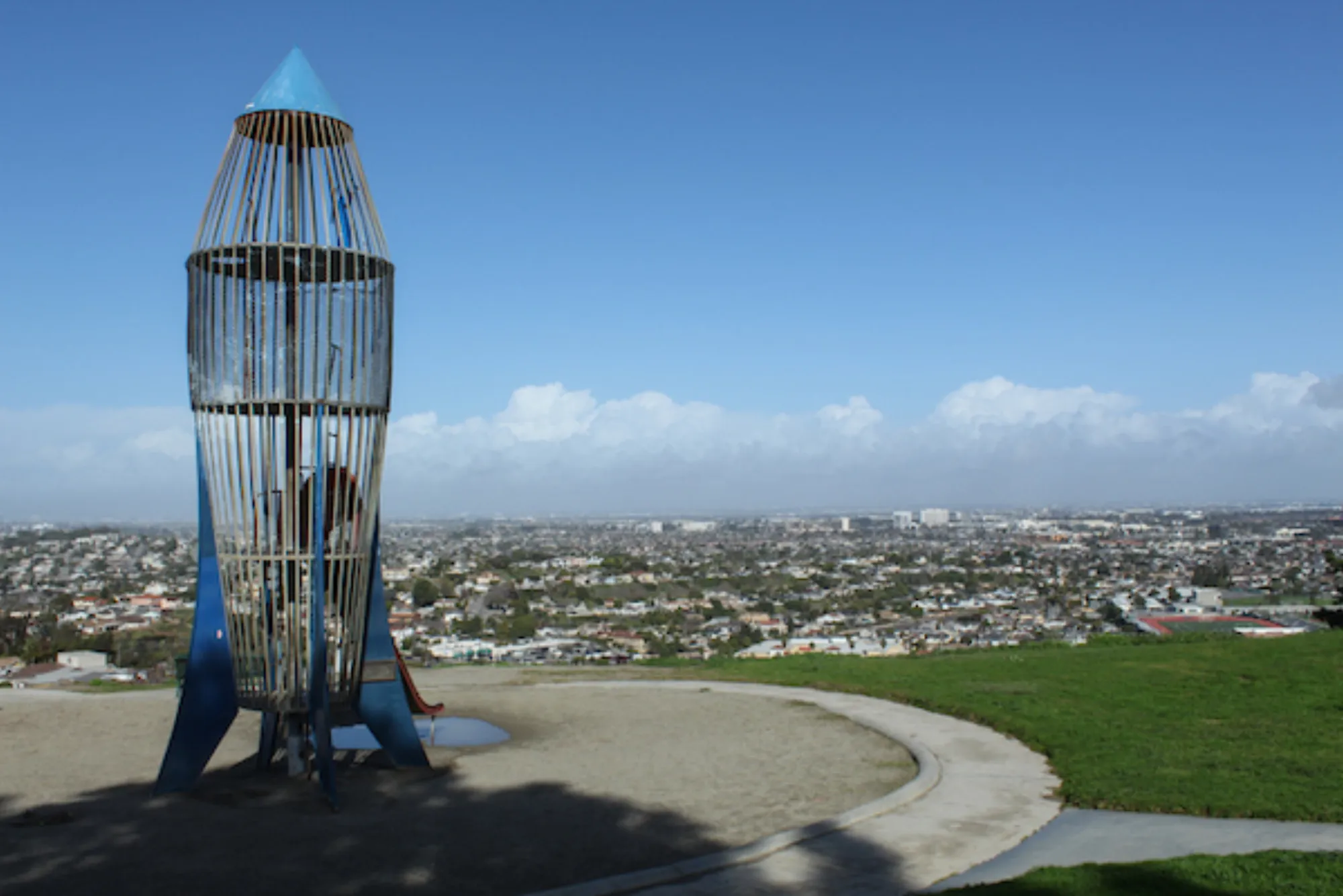 Los Arboles Rocket Ship Park